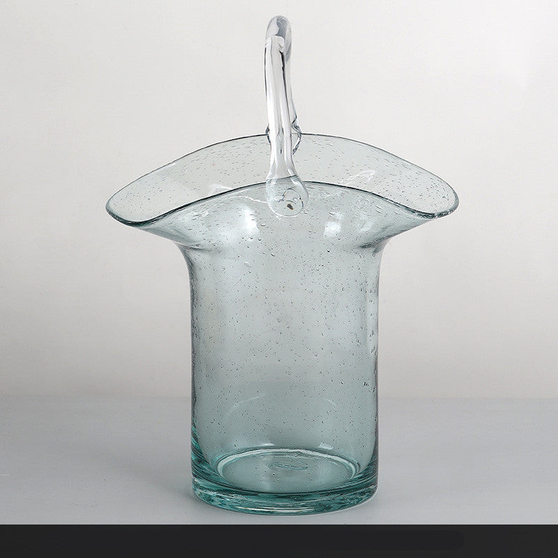 Dekorative Glasvase für den Wohnbereich im nordischen Design