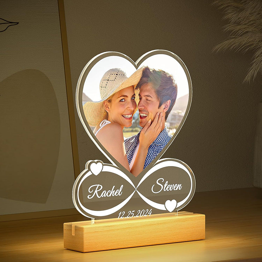 Personalisierbares Valentinstags-Nachtlicht aus Acryl mit Farbdruck und Foto